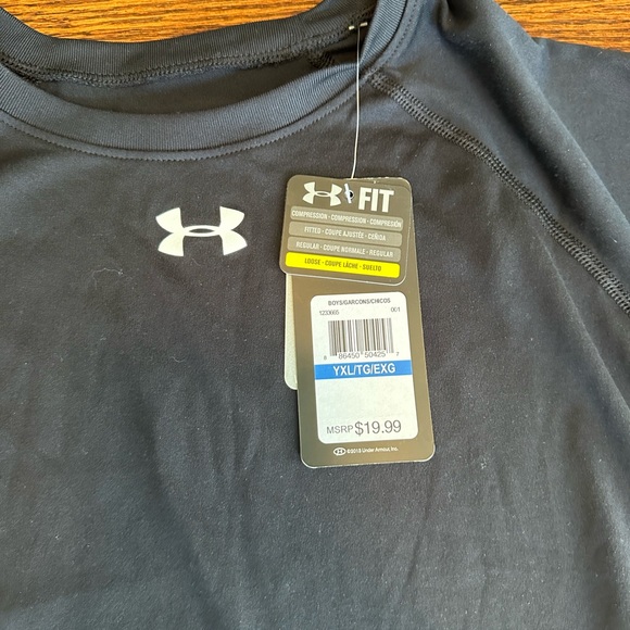 Under Armour shirt sleeved shirt - Picture 3 of 5